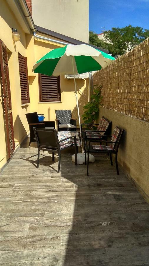 Lusyhouse Villa Pula Luaran gambar