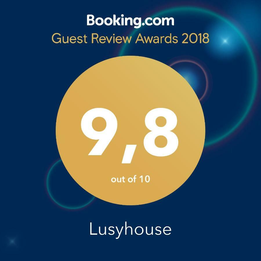 Lusyhouse Villa Pula Luaran gambar